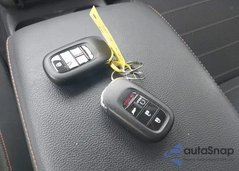 2023 Honda Cr-V Hybrid Sport z USA, uszkodzony, nr VIN 7FARS6H5XPE030496